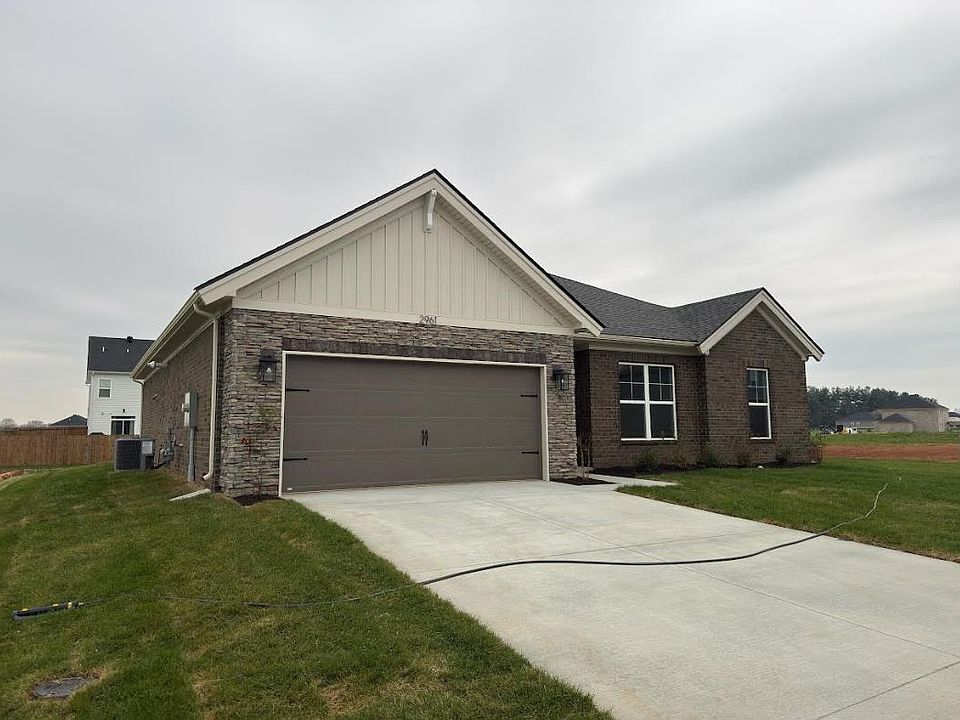 2nd image of 2961 Stagner Ln
