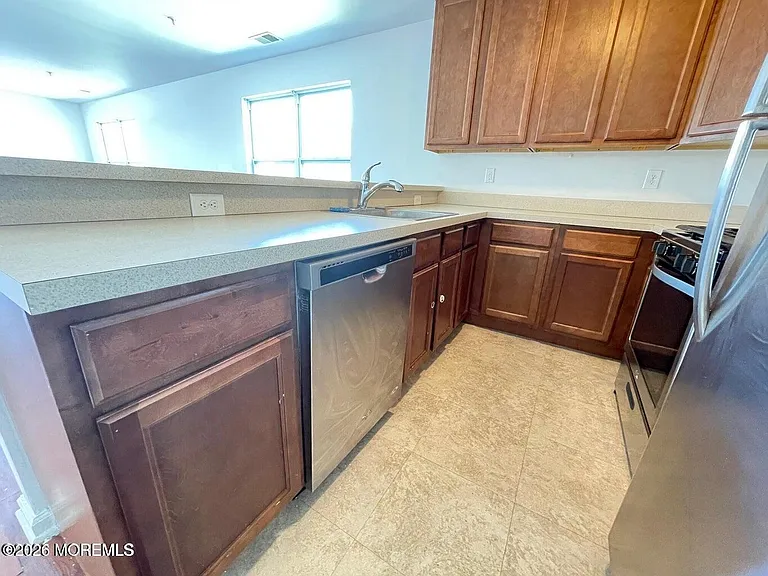 306 Main St #203 — Photo 14