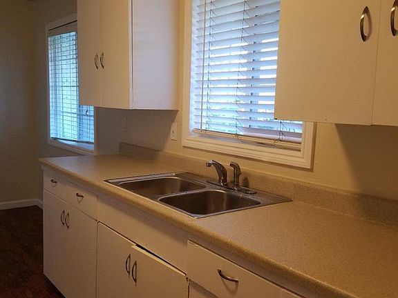 5th image of 695 San Miguel Ave