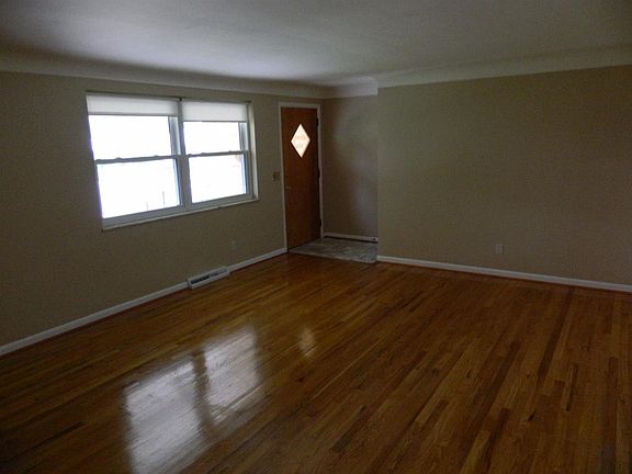 2nd image of 5753 Ocala Ct