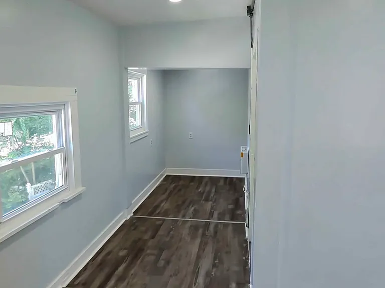 100-102 Horace St #1 — Photo 11