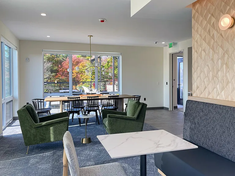 The Sandpiper Residences — Photo 11