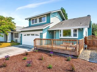 1360 Jasmine Cir, Rohnert Park, CA 94928