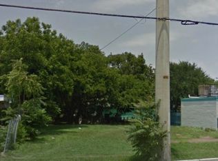 1605 Singleton Blvd, Dallas, TX 75212