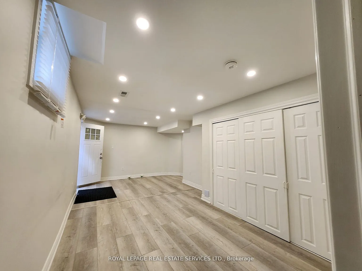 2 bed, $2,249 — Photo 4