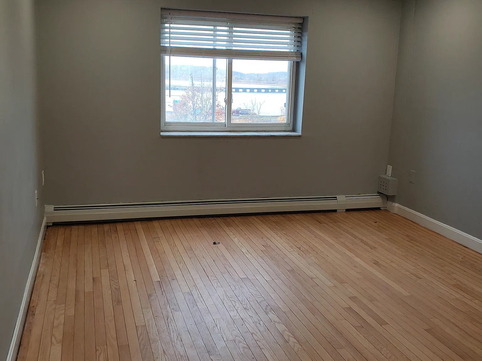 1 bed, 662 sqft, $2,000 — Photo 3