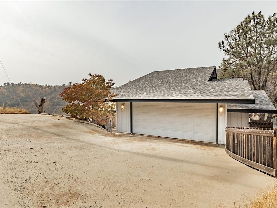 1st image of 28359 Sky Harbour Rd