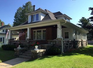 804 E Loomis St, Ludington, MI 49431