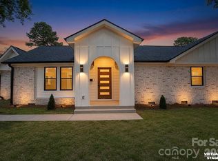 409 Scaleybark Rd, Charlotte, NC 28209