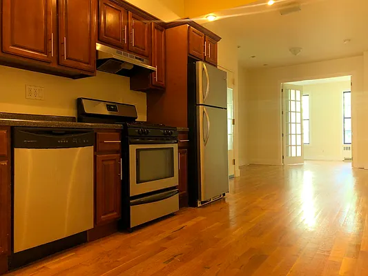 Rented by Nooklyn NYC LLC | media 5