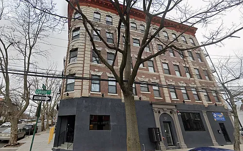 68 Garside St Photo 1