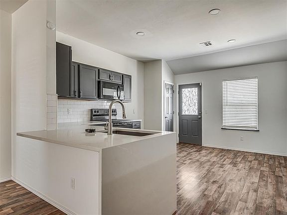 4th image of 5692 Bent Creek Rd