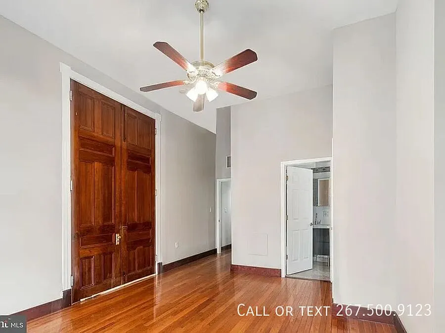 3414 Spring Garden St — Photo 3