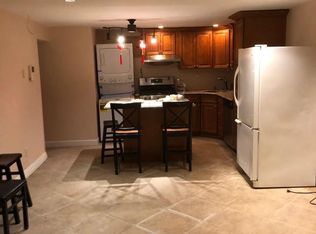 14814 Willets Point Blvd #1, Whitestone, NY 11357