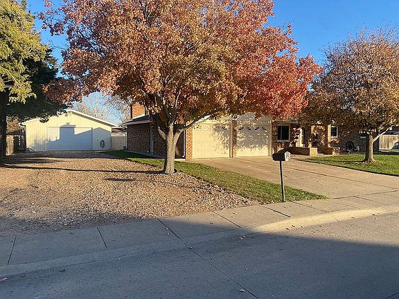 5th image of 37 S Bare Ave