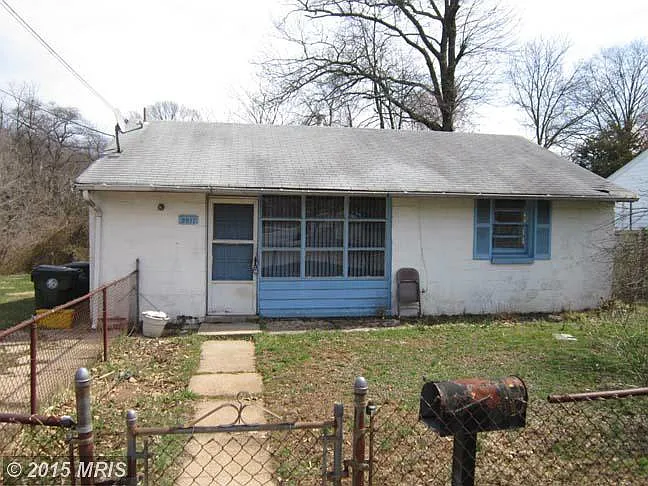 9611 52nd Ave photo 1