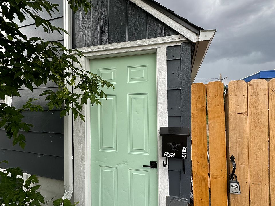 1st image of 308 Fetterman St #1/2