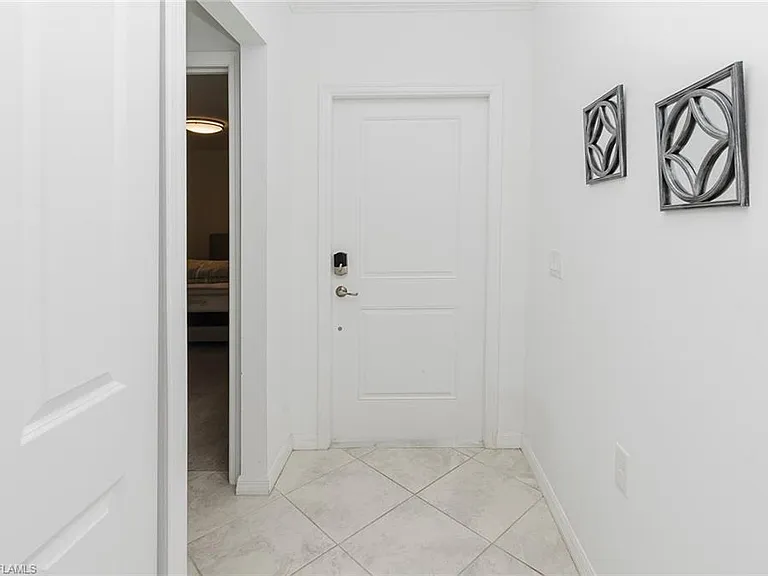 6082 National Blvd #125 — Photo 33