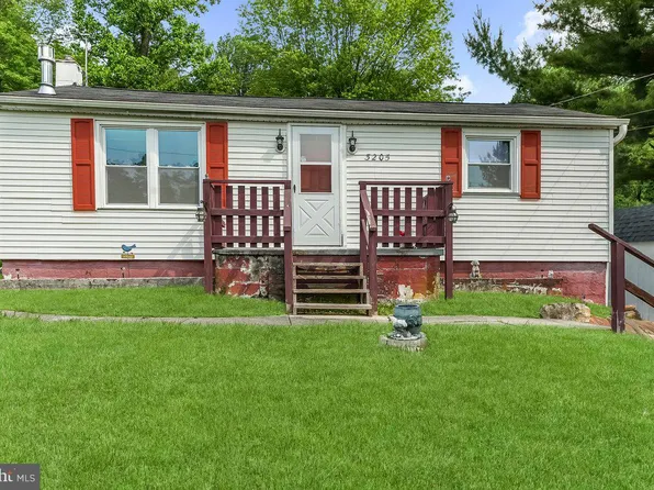 3205 Upper Valley Rd, Parkesburg, PA 19365