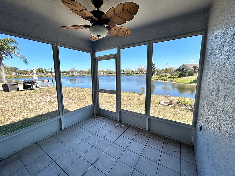 10401 Barnett Loop — Photo 22