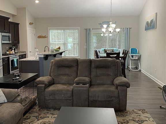 5th image of 101 Inkberry Pl