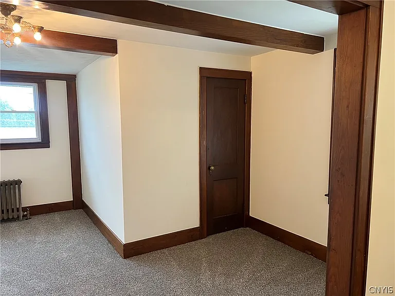412 Delmar Pl — Photo 4