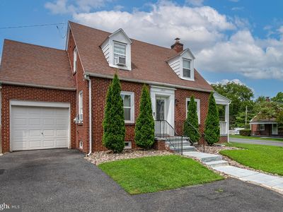 2921 Belmont Ave, Reading, PA, 19609