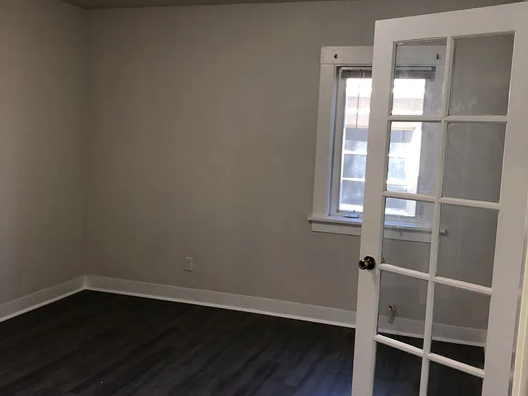 1835 Estudillo St — Photo 10
