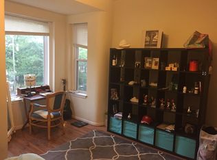 1348 Kenyon St NW APT 3, Washington, DC 20010
