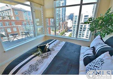 2nd image of 427 9th Ave Unit 1006