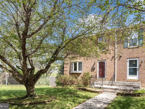 11317 Grouse Ln N, Hagerstown, MD 21742