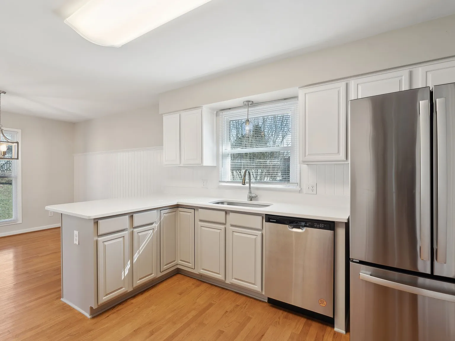 3 bed, 1475 sqft, $2,500 — Photo 4