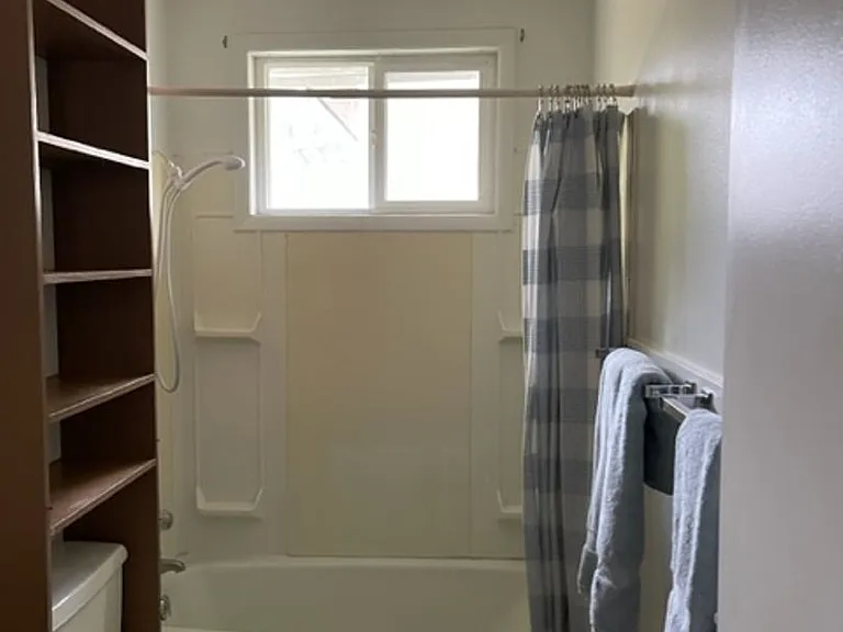 412 N 19th Ave — Photo 17