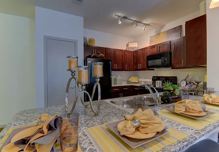 Volar Apartments — Photo 3
