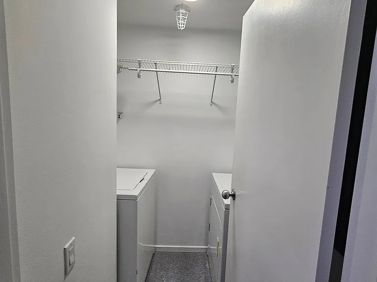 182 Gay St #305 — Photo 6