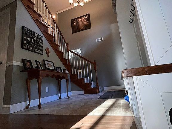 5th image of 8955 Hickory Hollow Ct