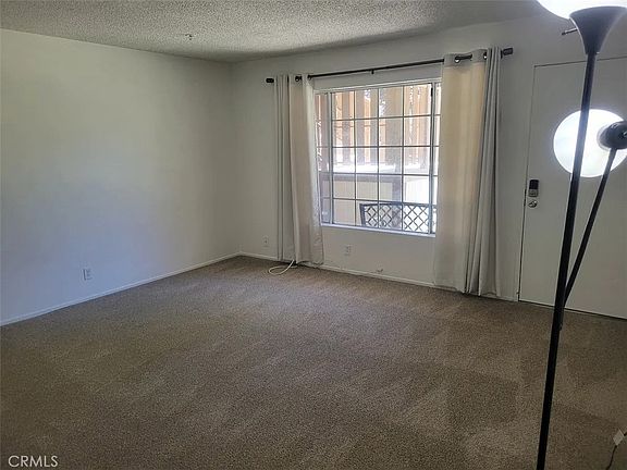 3rd image of 3840 W Jacinto View Rd