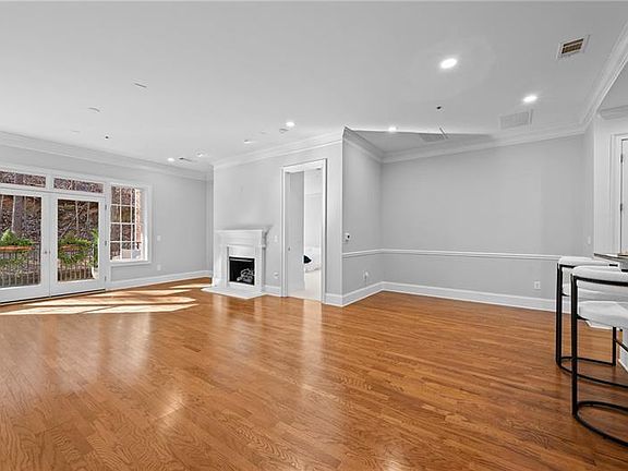 5th image of 3280 Stillhouse Ln SE Unit 206