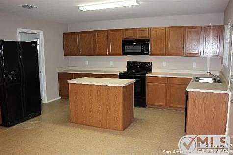 5th image of 6134 Amherst Bay