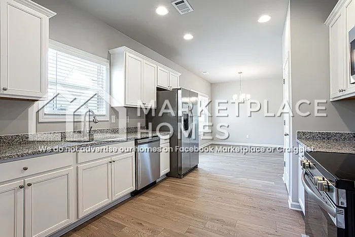 202 Wl Miller Dr — Photo 9