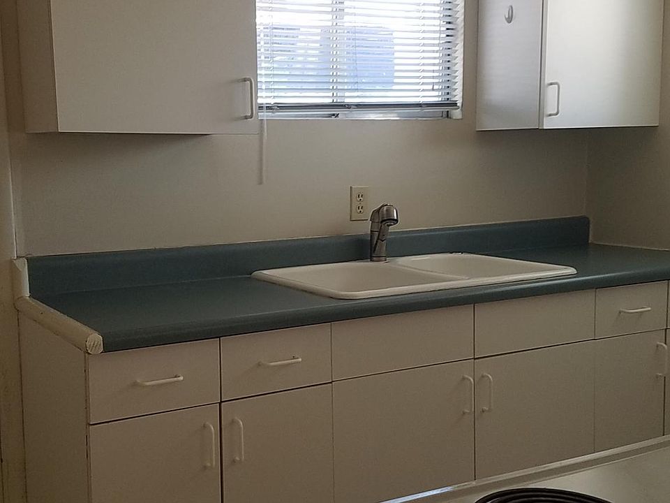 1st image of 340 E Lee St #3