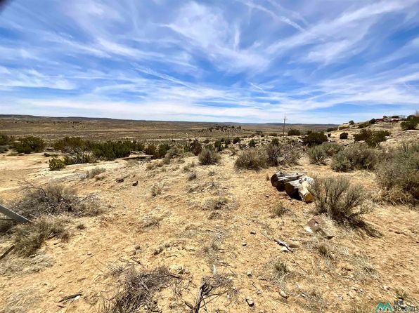 28 S La Chee Dr, Yatahey, NM 87375