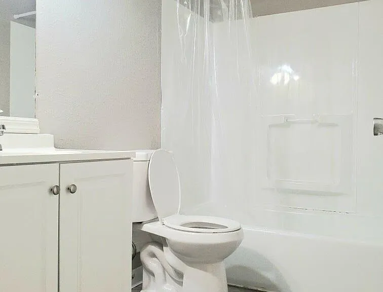 406 Burbank Dr #70 — Photo 6