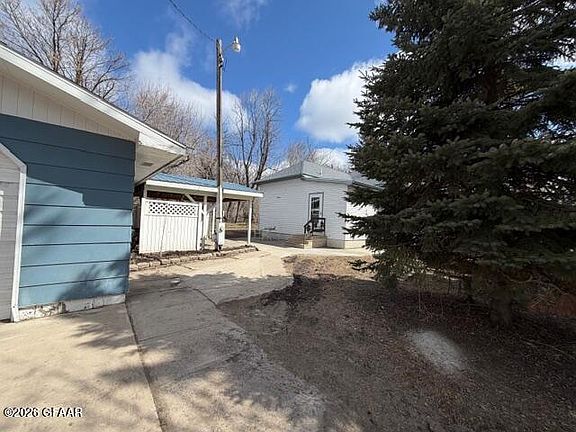 5th image of 14331 76th St NE