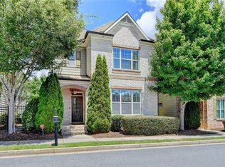 7075 Jamestown Dr, Alpharetta, GA 30005