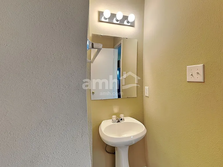 3230 Abaca Ct — Photo 8