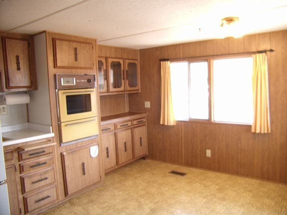 3rd image of 1200 Lincoln St Unit 107