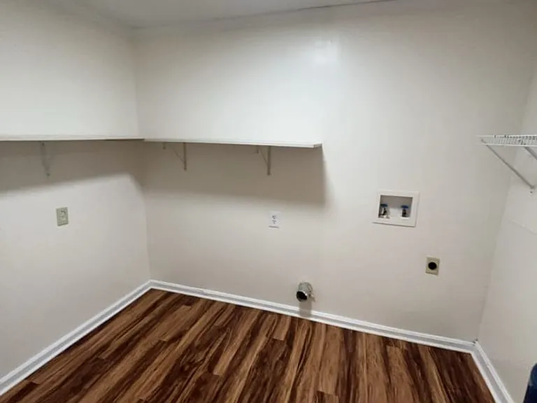 312 Higginbotham Rd — Photo 9