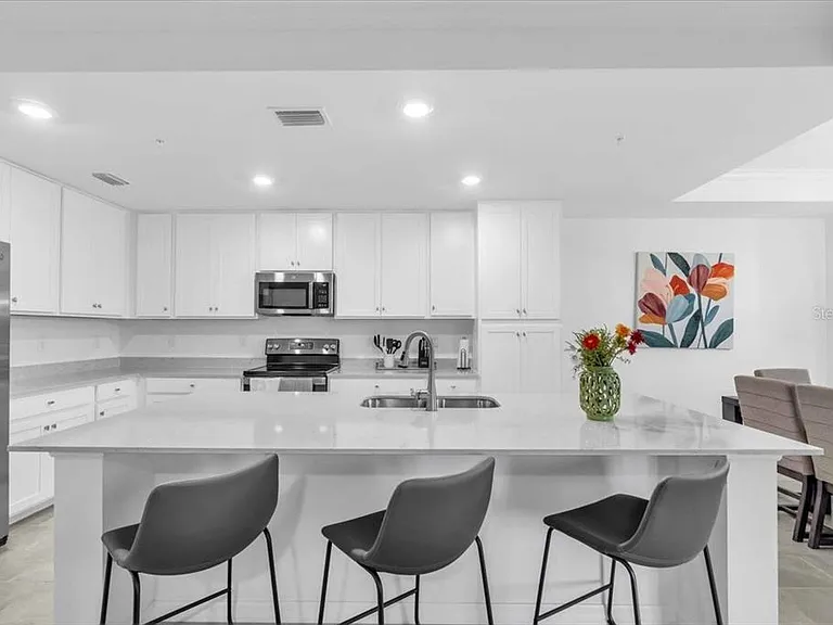 18028 Gawthrop Dr #107 — Photo 17