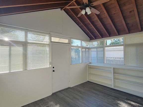 4th image of 1728 N California St #1728